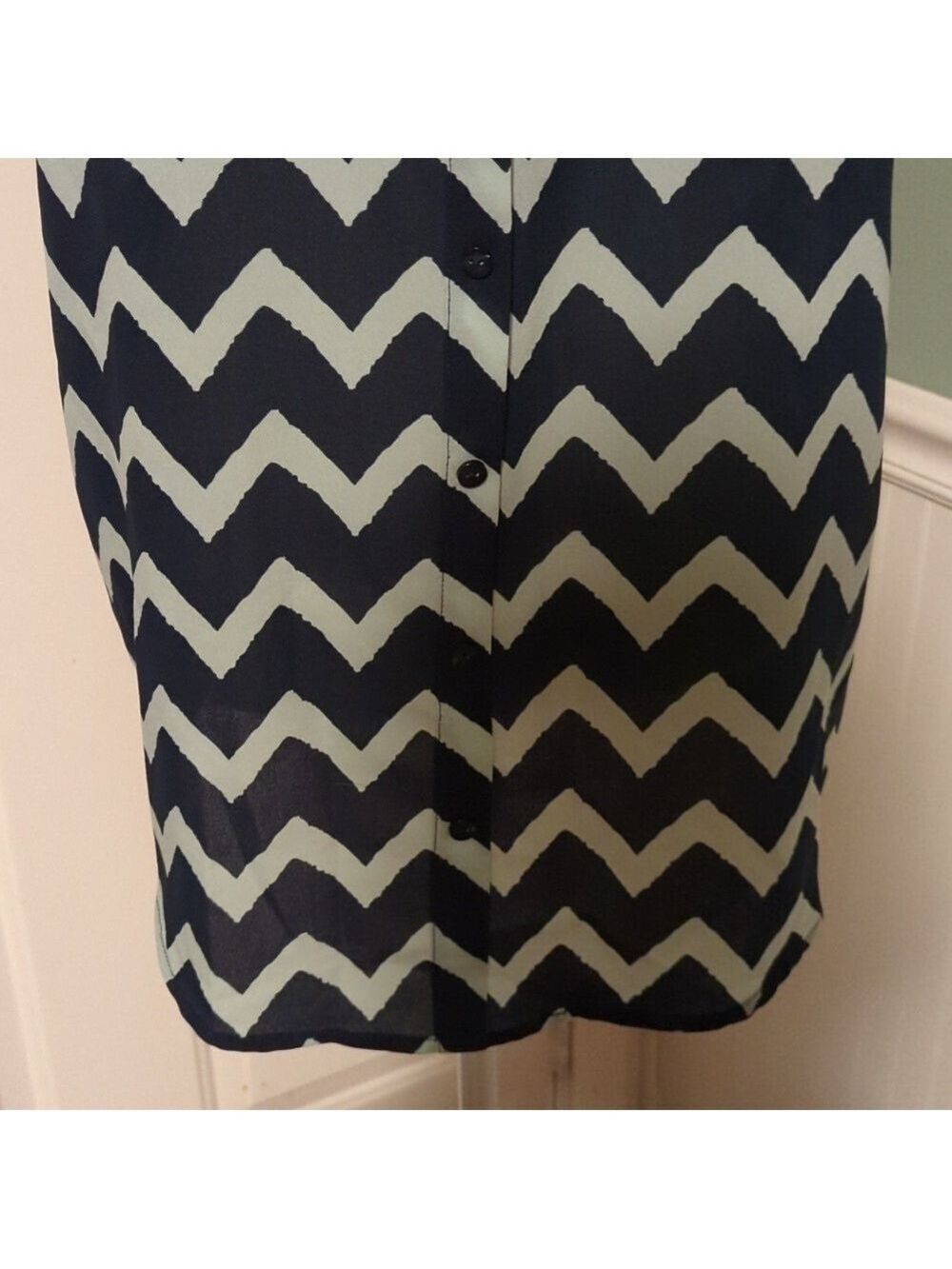 Pink Rose Large Zigzag Tank Top Button Back - Picture 8 of 13